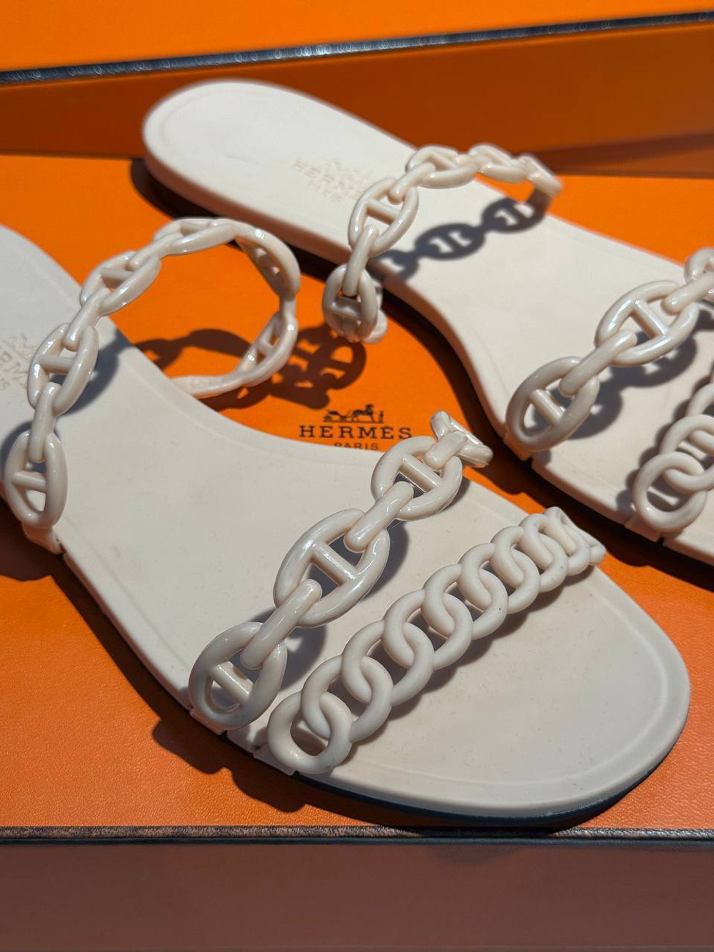 Шлепанцы Hermes