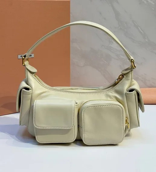 Женская сумка MIU MIU Pocket из кожи наппа
