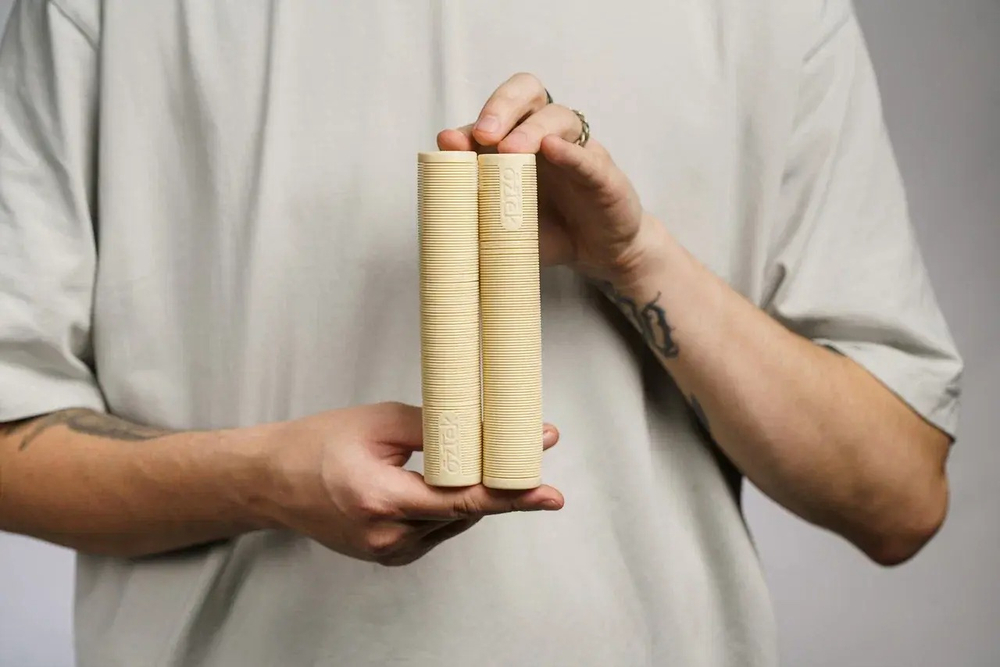 Грипсы Aztek Lite, Кремовые