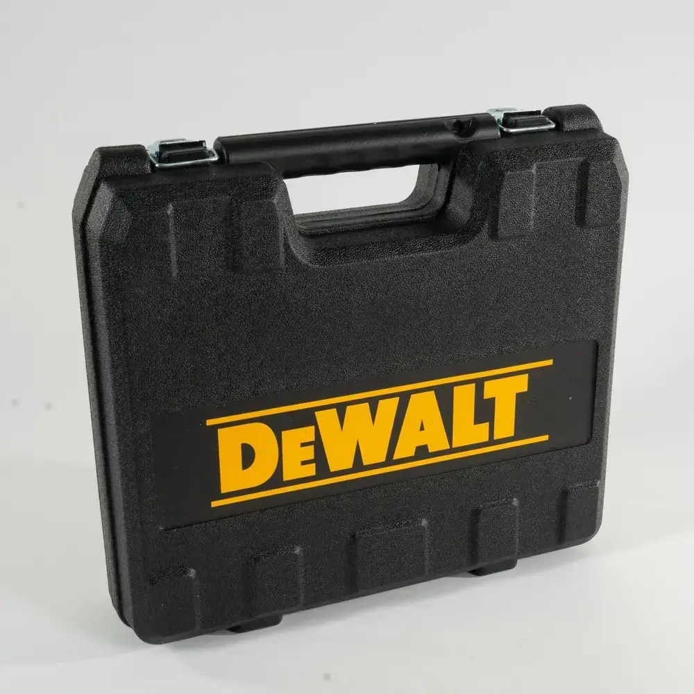 DeWalt Дрель-шуруповерт, 18 В, 60 Нм, 2 АКБ