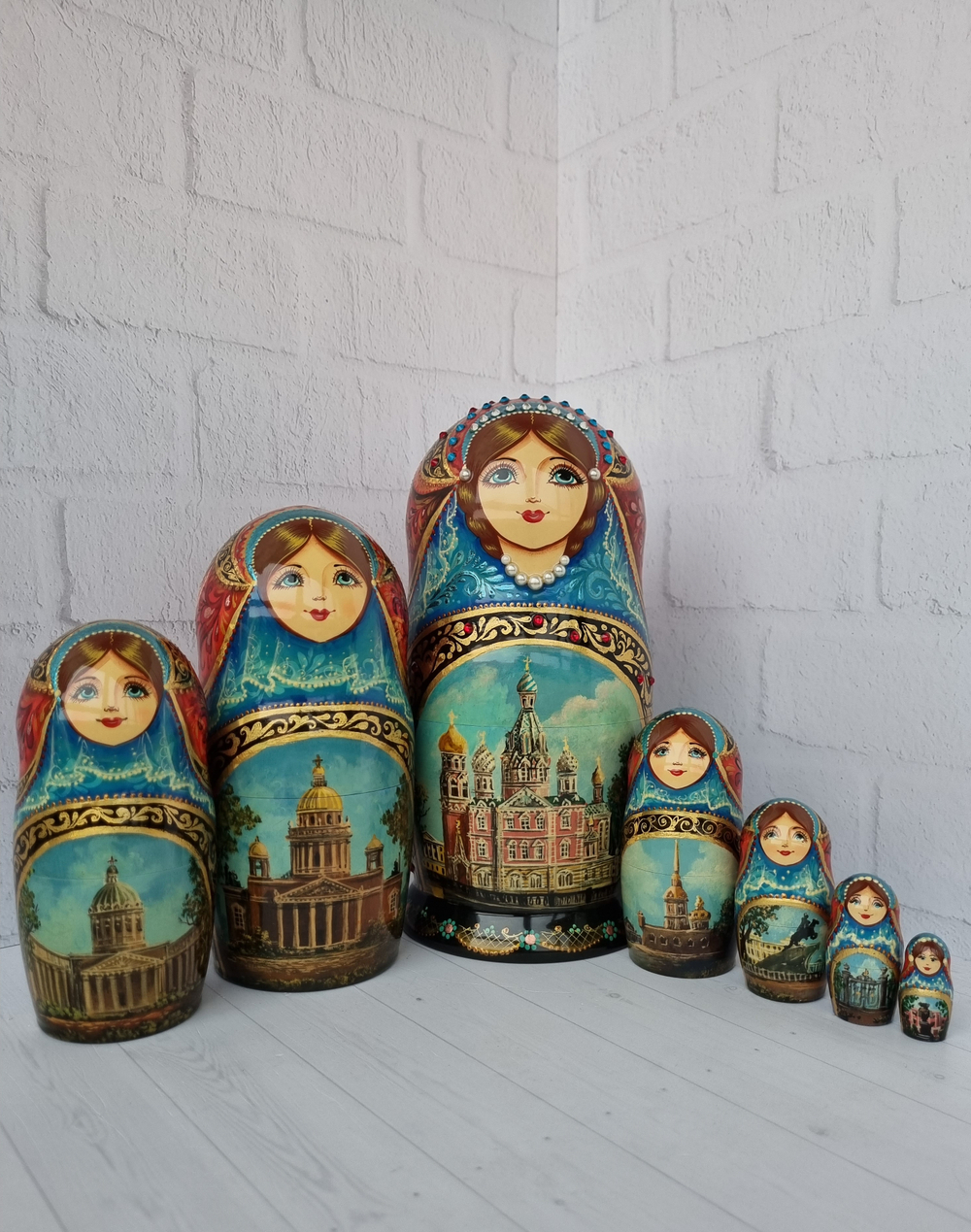 Матрешка "Санкт-Петербург" 7 мест