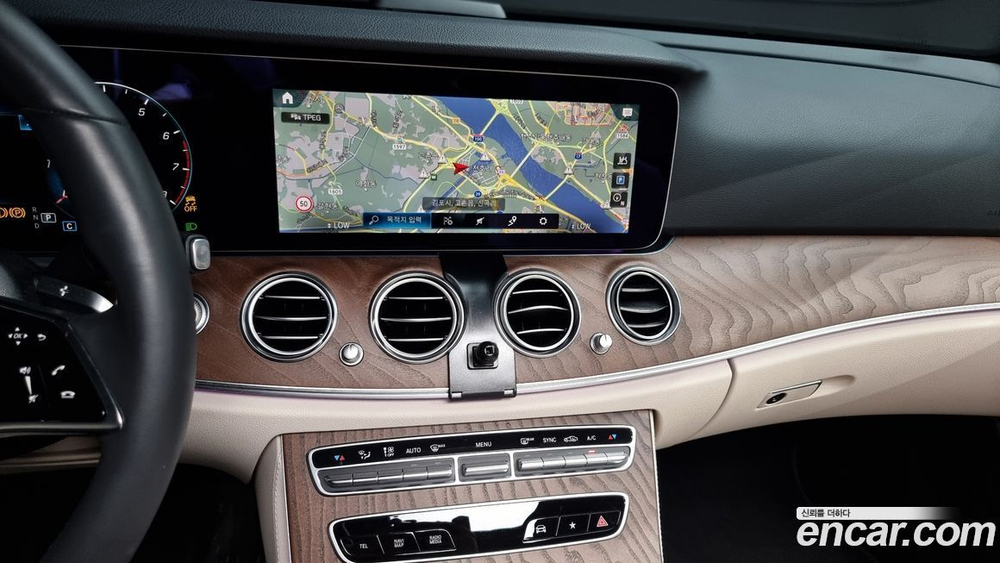 Mercedes-Benz E-Class W213 E250 Exclusive (07.2023)