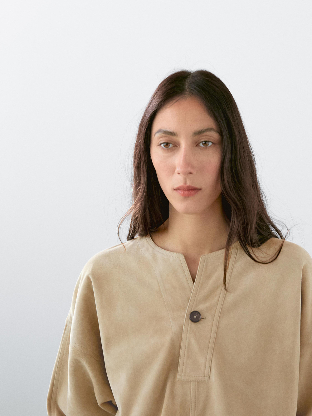 Massimo Dutti Блузка из плотной замши, каменно-серый