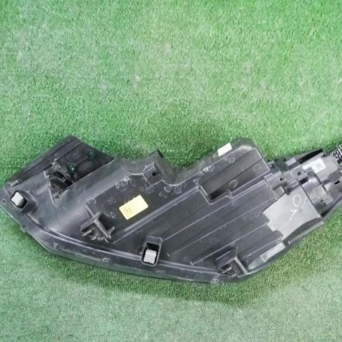 Фара правая Hyundai Tucson 3 (2018-2021) LED