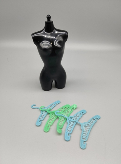 Аксессуар для куклы Барби винтаж - лот вешалок 0706