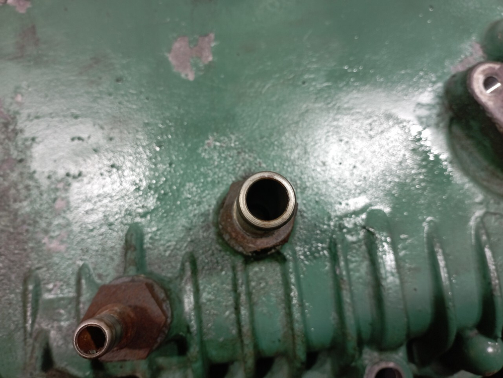 Крышка масляного радиатора