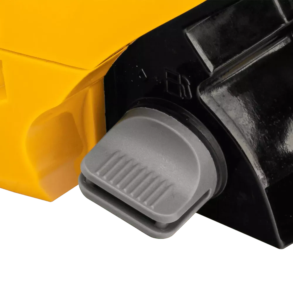 Пила цепная бензиновая DGS-4516, шина 40 см, 45 см3, 3 л.с, шаг 3/8, паз 1.3 мм, 57 звеньев Denzel, 95230