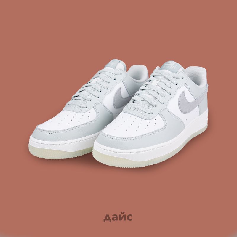 Кроссовки Nike Air Force 1 Low '07 LV8 