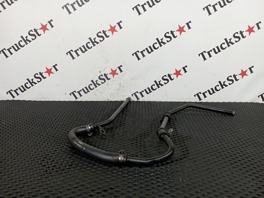 Трубка системы охлаждения 2017г