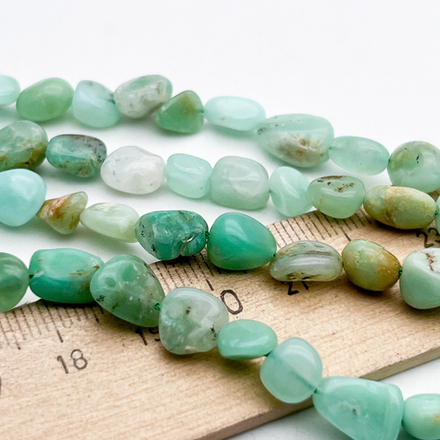 Хризопраз бусины, галтовка, размер около 6-9 мм, цена за нить 38 см