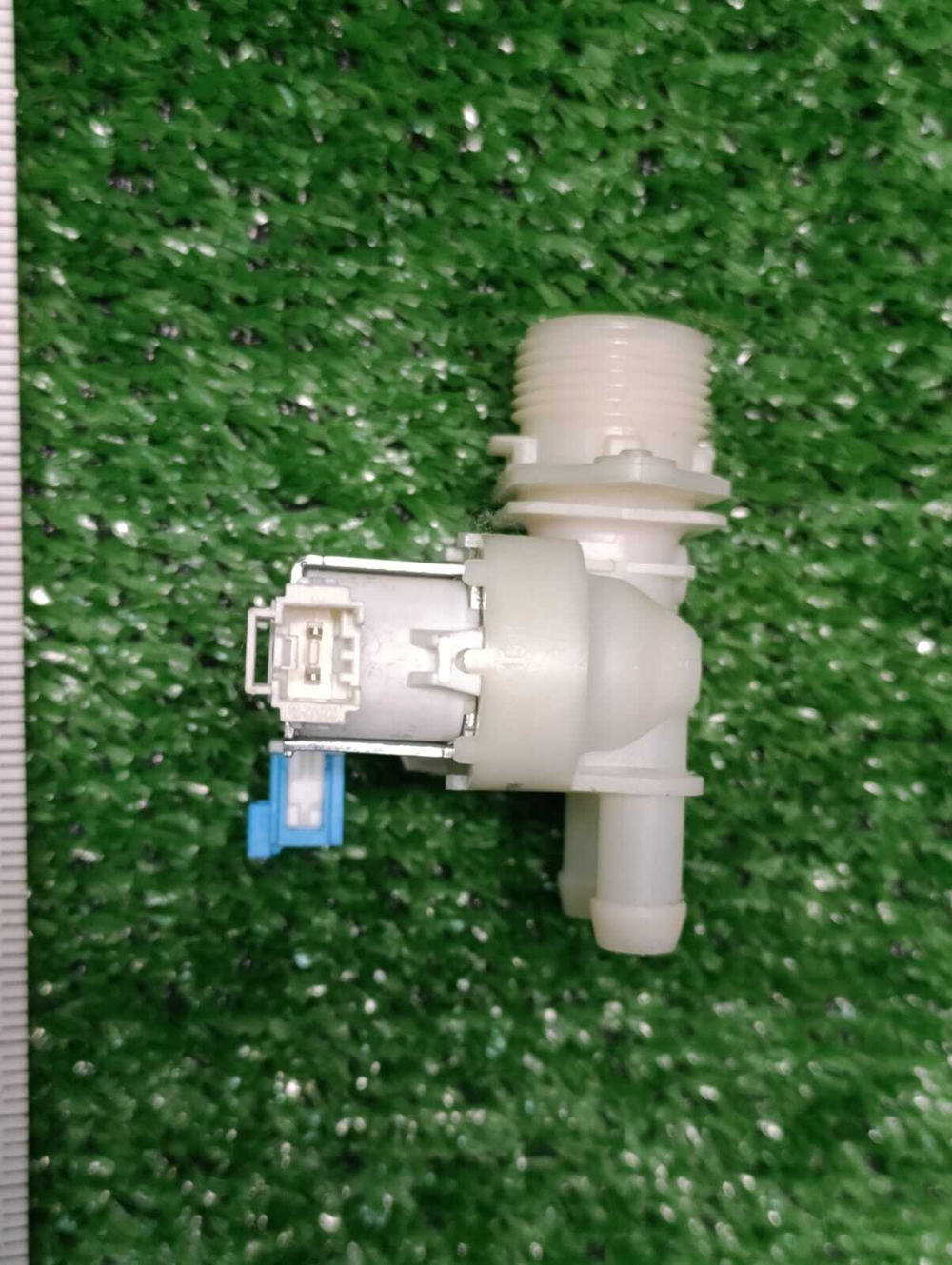 Клапан подачи воды А12769103 для стиральной машины AEG L6SE26WR