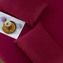 Комплект постельного белья Однотонный Сатин «Бордовая страсть»