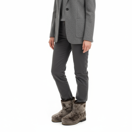 Унты укороченные женские из меха пятнистой нерпы