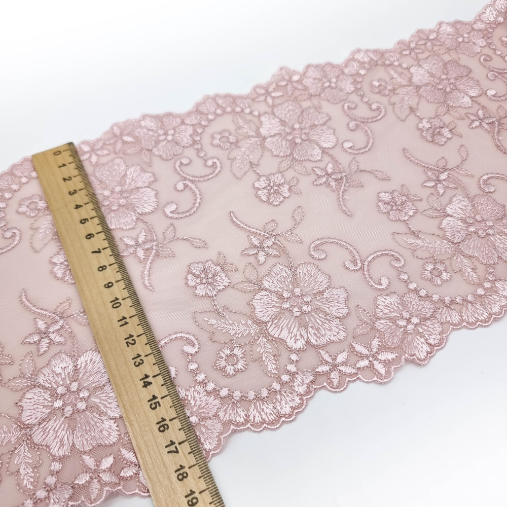 Вышивка на сетке ПУДРА, 18см