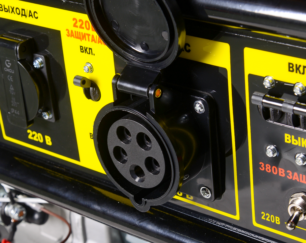 Портативный бензогенератор HUTER DY9500LX-3 - [7,5 кВт / 380V] трехфазный