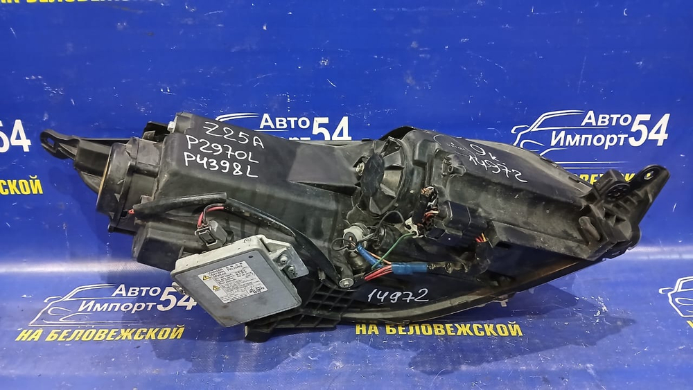 Фара передняя левая MITSUBISHI COLT 2002-2012