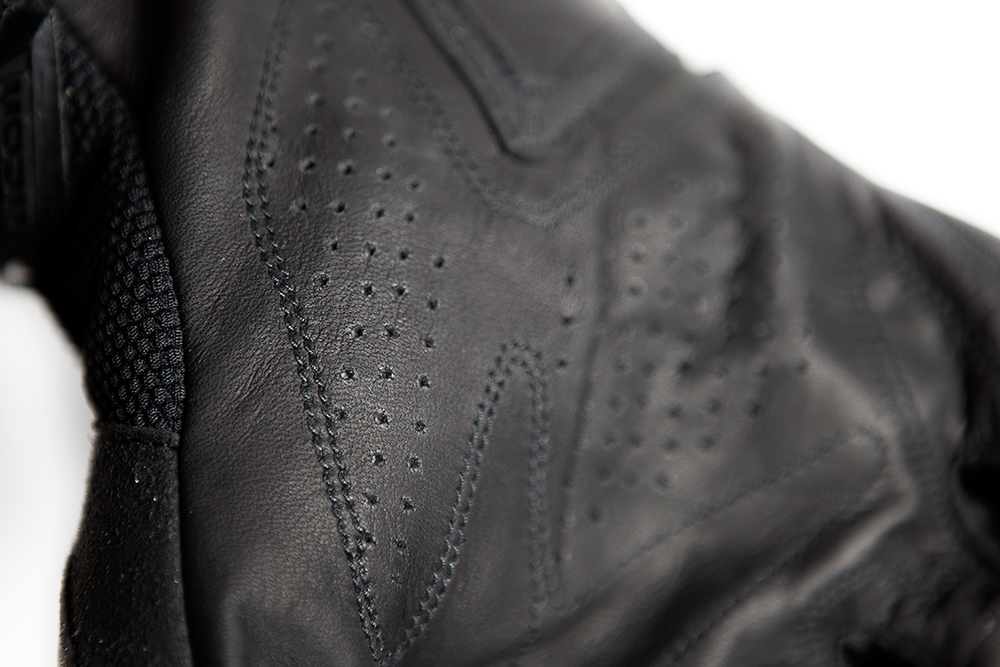 Мотоперчатки - ICON OVERLORD RESISTANCE (черные)