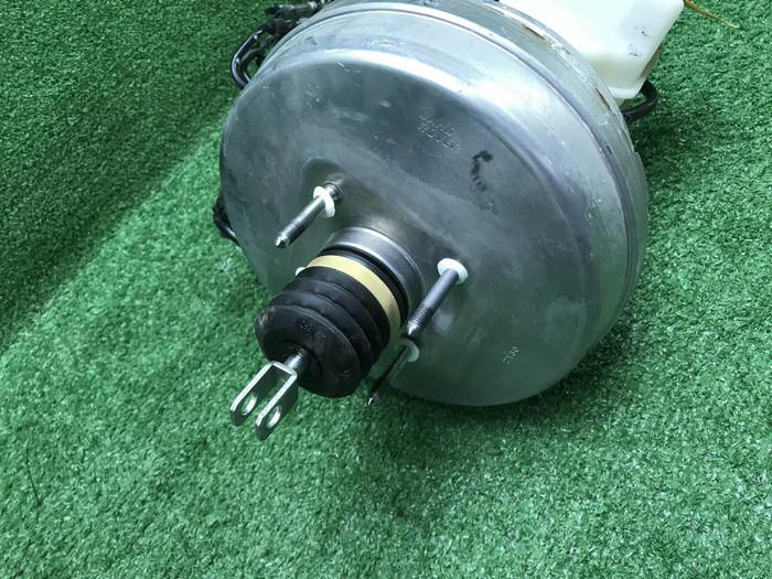 Вакуумный усилитель LR Discovery Sport (2019-н.в.)