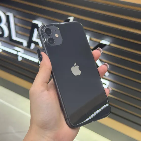 Б/У Телефон Apple iPhone 11 256Gb Black 100% (F4HFV57PN72J)
