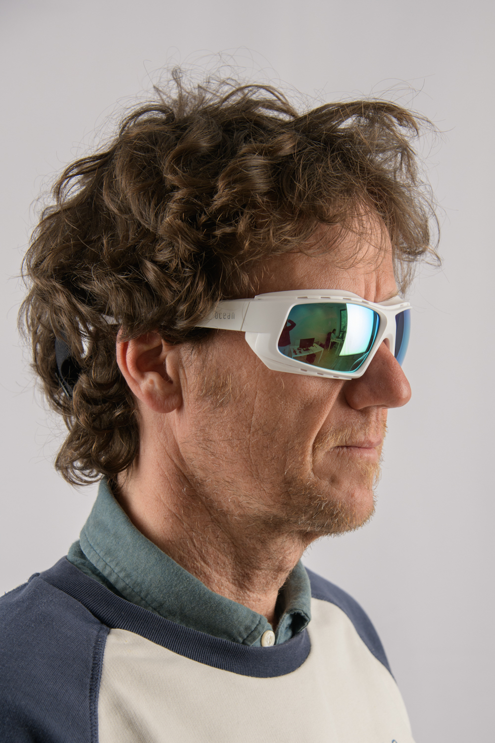 Спортивные очки OCEAN Paros White / Revo Blue Polarized lenses