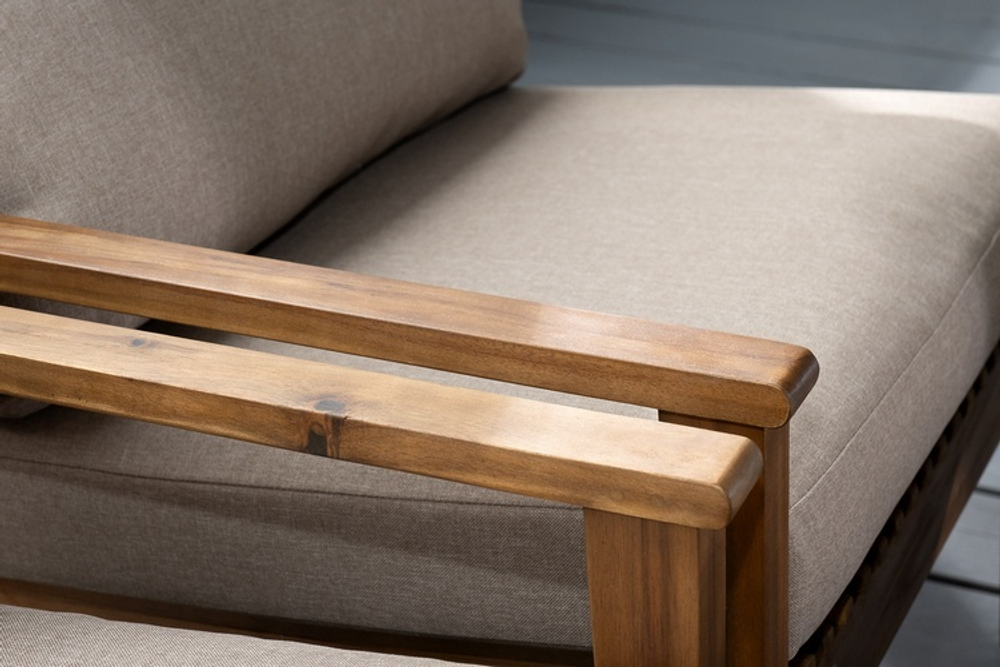 Кресло из акации MONA