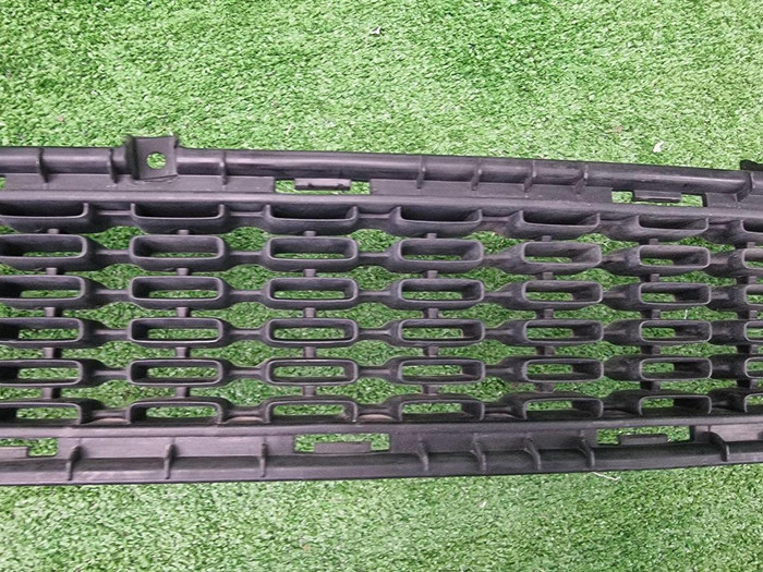 Решетка переднего бампера Kia Ceed 2 JD (15-18)