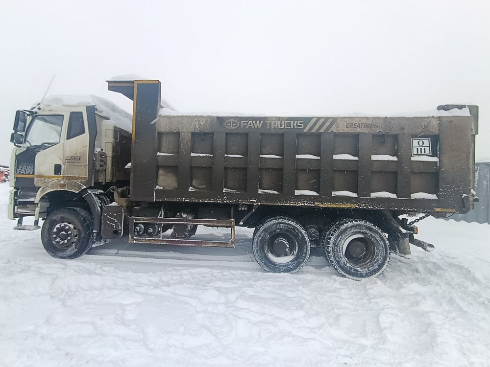 FAW J6 6x4 Самосвал CA3250P66K24T1E5 (Дизельный, 11,1 л, 390 л.с., МТ)