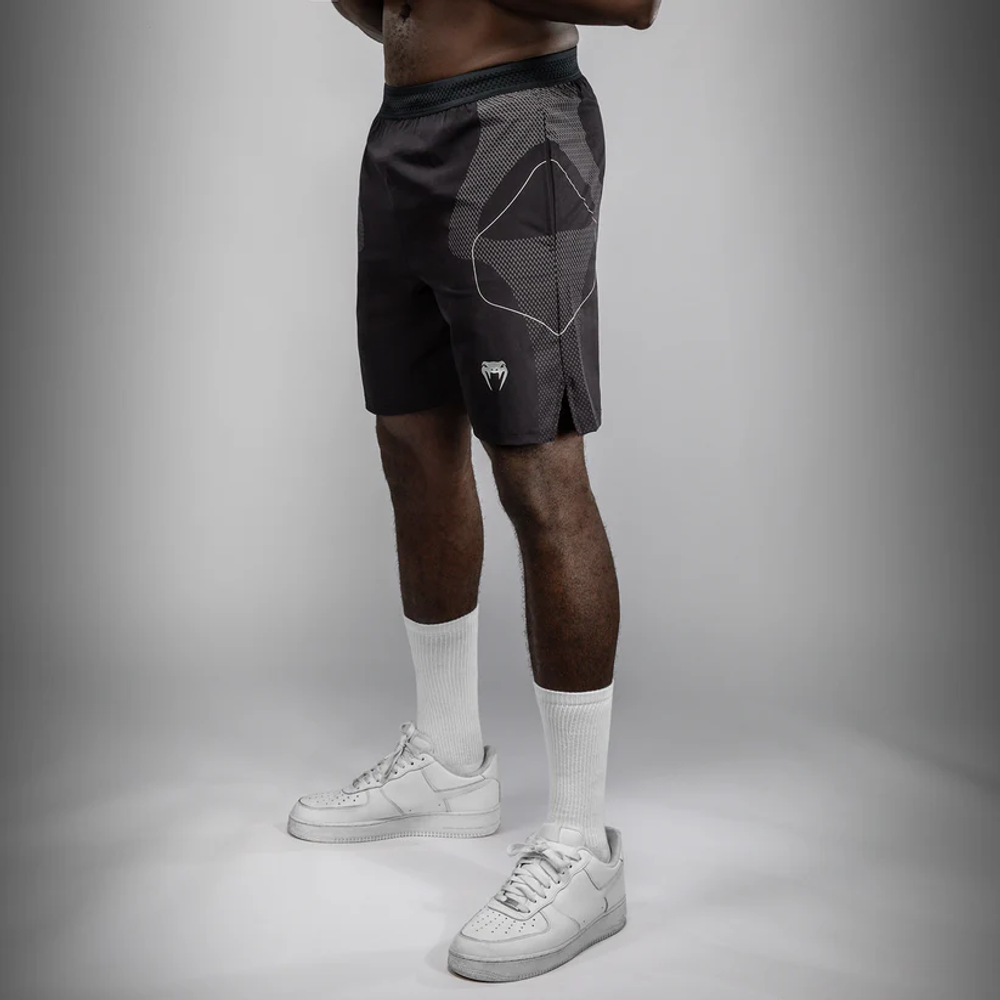 Тренировочные шорты Venum Nexus Black/Silver