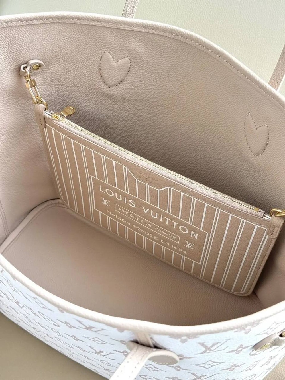 Сумка Louis Vuitton