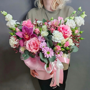 Композиция в нежно-розовой гамме