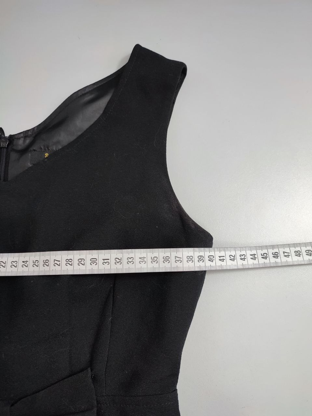 Платье Incity базовое 42 размер