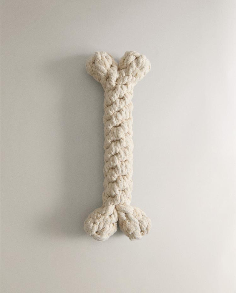 ZARA HOME ПЛЕТЕНАЯ ИГРУШКА ДЛЯ ДОМАШНИХ ЖИВОТНЫХ В ФОРМЕ КОСТИ