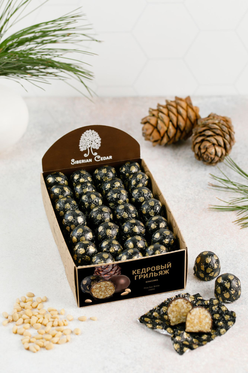 Кедровый грильяж Классический / шоу-бокс / 540 г / ТМ Сибирский кедр