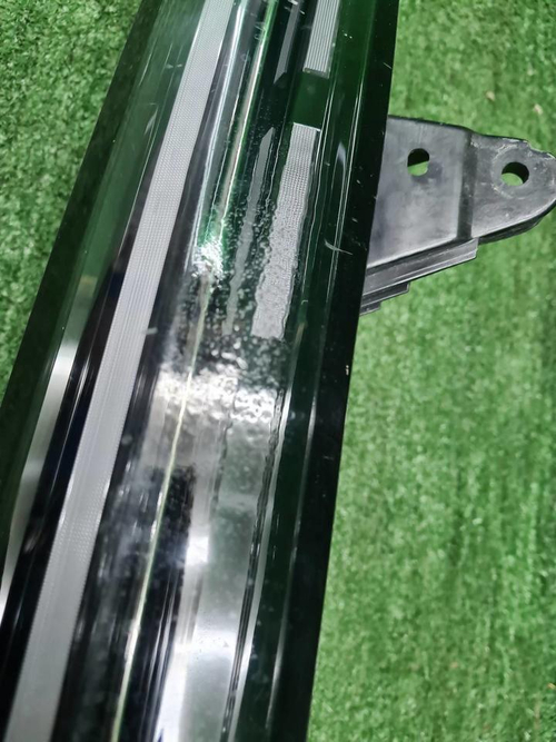 Фонарь крышки багажника Lixiang L9 (2022-н.в.)