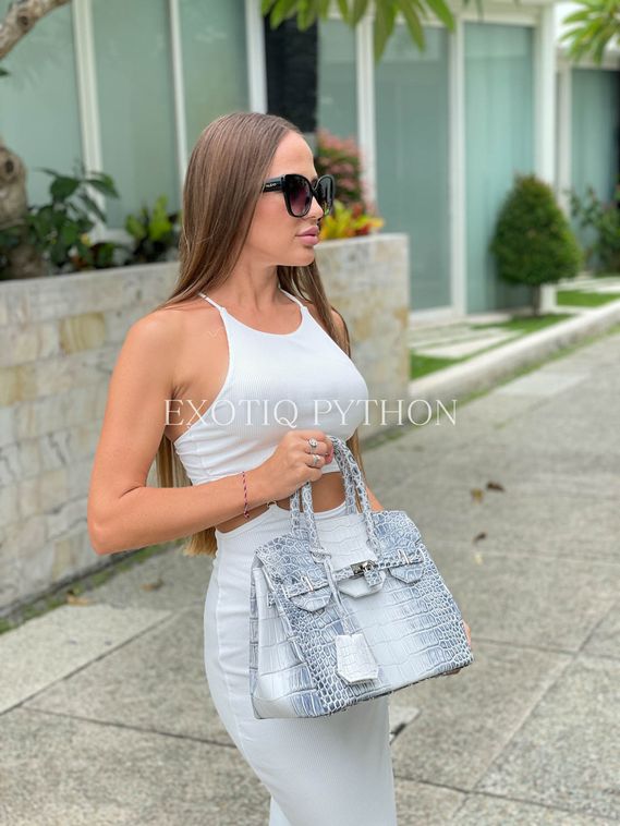 Сумка из кожи крокодила белого цвета с мотивом Гималаи BG-474
