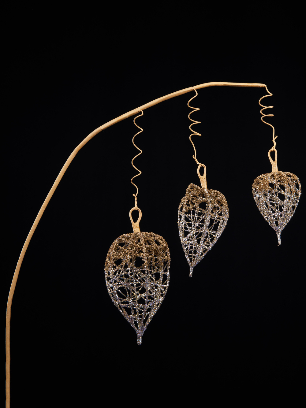 Веточка физалис 58см ChristmasDeLuxe золото