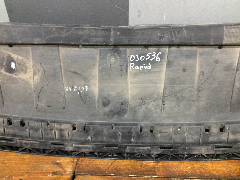 Юбка переднего бампера Skoda Rapid 2 20-нв Б/У Оригинал 60U807061