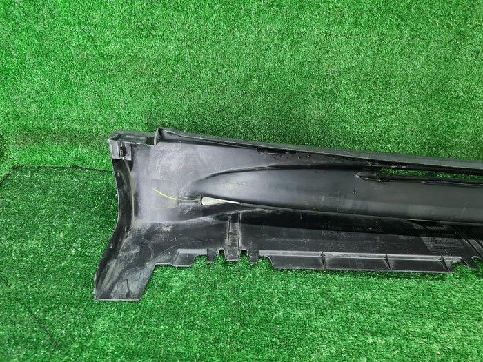 Накладка порога левая Mercedes GLS x167 (2019-н.в.)