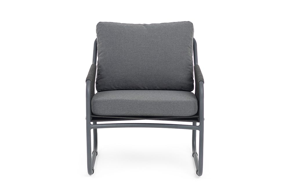 "Ането" кресло плетеное из роупа, каркас алюминий темно-серый (RAL7024) муар, роуп темно-серый круглый, ткань темно-серая 027