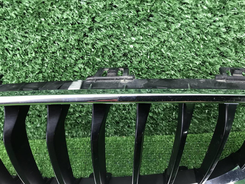 Решетка радиатора левая BMW 4er F32 (2013-2020)