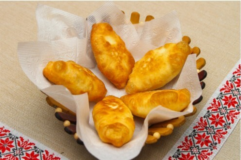 Пирожки жареные с капустой