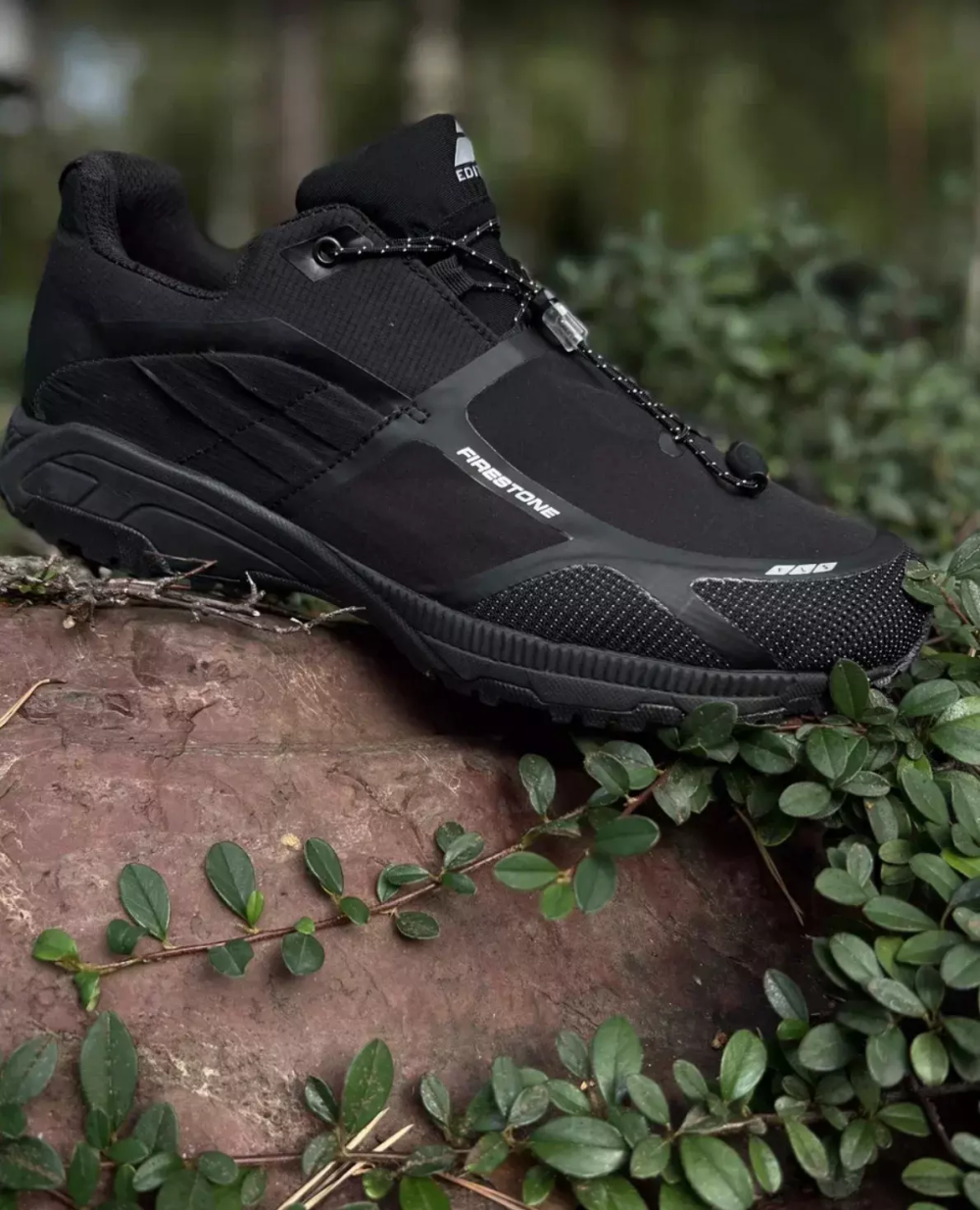 Кроссовки трекинговые FIRESTONE текстиль/иск.мат.(W2050-1) черные