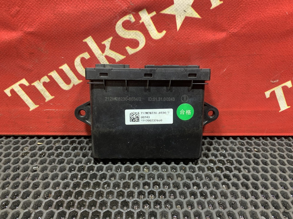 Блок управления двери правой 2023г