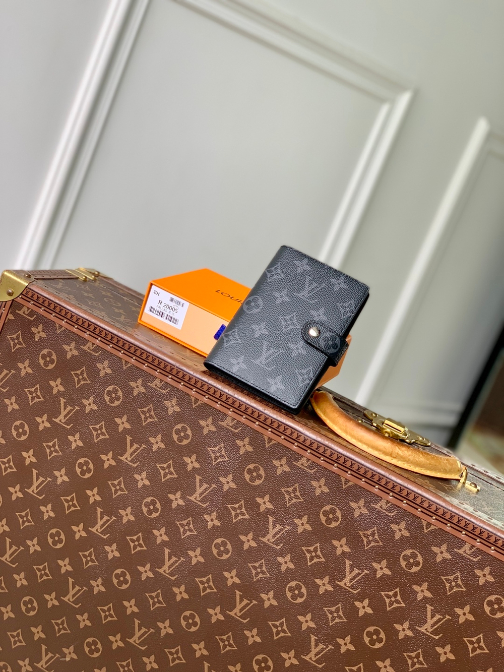 Louis Vuitton Small Ring Agenda