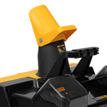 Снегоуборочная машина аккумуляторная, ESB-560Li, 560 мм, 40В, 2 АКБ 5 Ач, ЗУ, метал. шнек Denzel