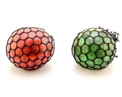 Лизун в сетке 5 см с мелкими блестками внутри 3 цвета микс пак