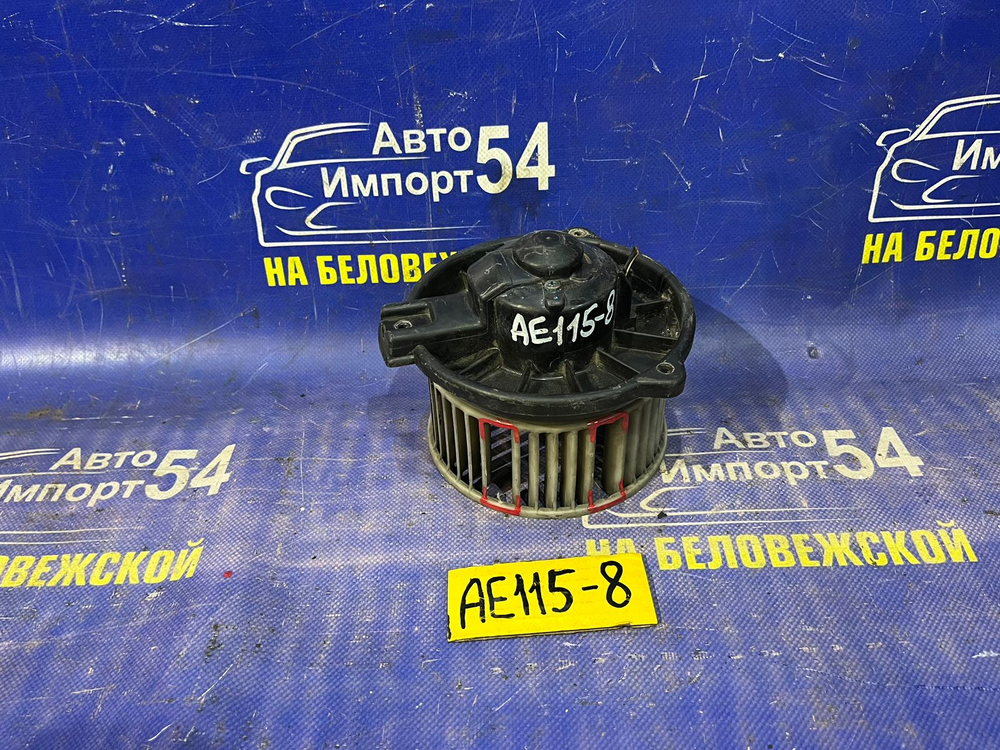 Моторчик печки TOYOTA CARIB 1997