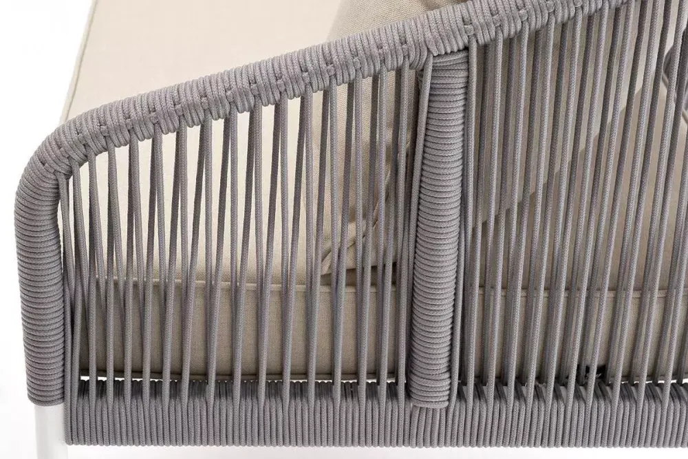 "Канны" диван 3-местный плетеный из роупа, каркас алюминий белый муар, роуп светло-серый круглый, ткань бежевая 15052