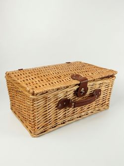 HOLYDAY BASKET Набор для пикника с термосумкой на 4 персоны
