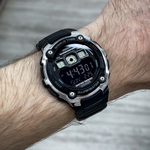Наручные часы Casio AE-2000W-1B
